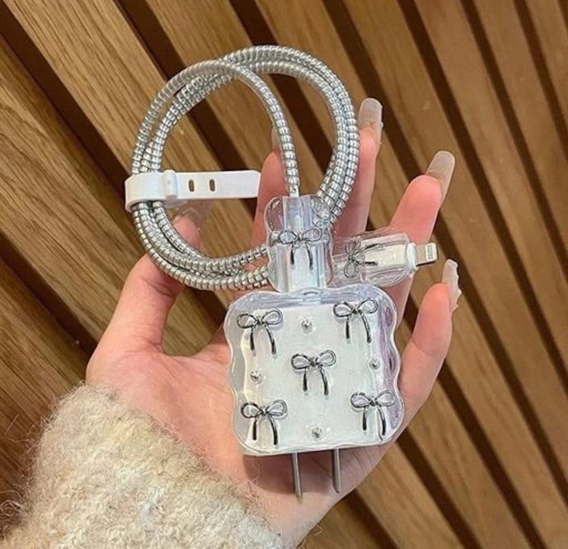 Aesthetic Clear Bow Charger & Cable Protector Set - Image 1