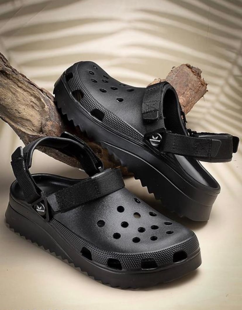 Bersache Man sports sandle - Image 1