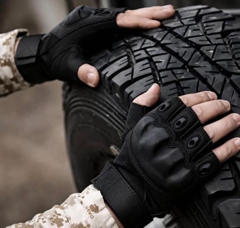 Fingerless Riding gloves - Image 1